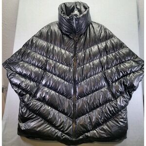 RARE Nike Women's Shiny Black Quilted Puffer Poncho